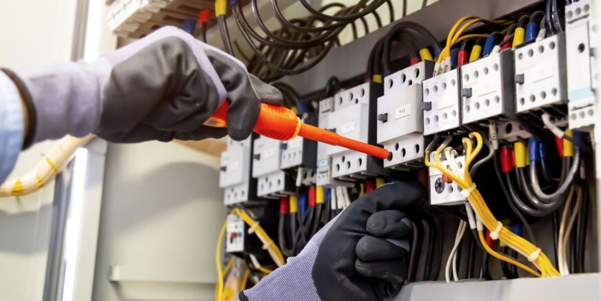 Impianti Elettrici, Termici e Domotici: