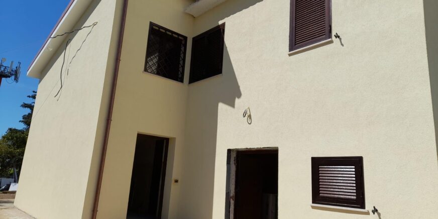 Ristrutturazione completa con facciata esterna